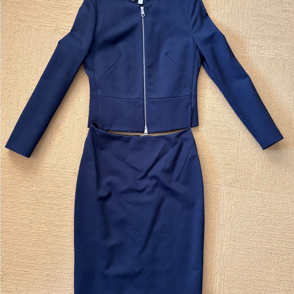 Hugo Boss Skirt Suit Navy Blue and Zipper